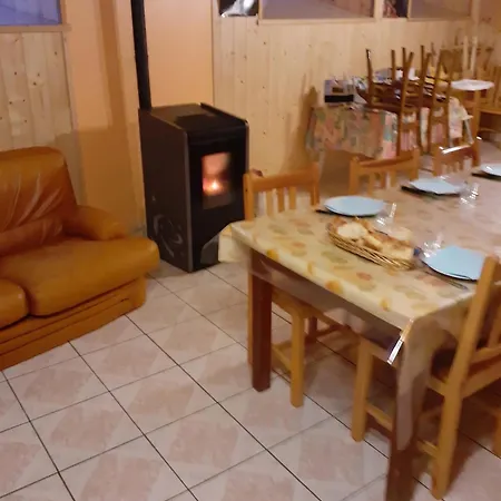 Maison Avec 3 à Landos, Vue Sur Les Montagnes, 150 M²
